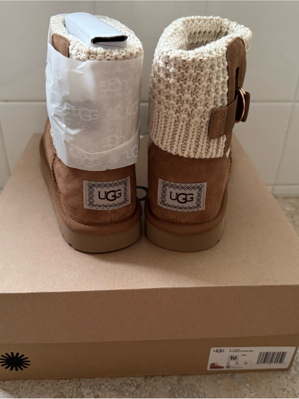 🤎 NEW UGG Classic Solene Mini Boots – Chestnut – Women’s Size 10 – NIB 🤎 - Picture 2 of 4